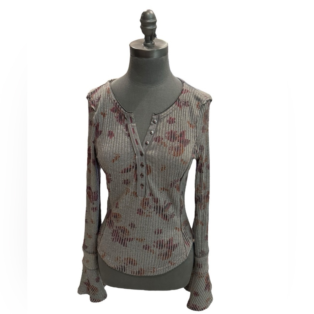 Free People Layer Me Henley Long Sleeve Top Gray Small - Picture 4 of 14